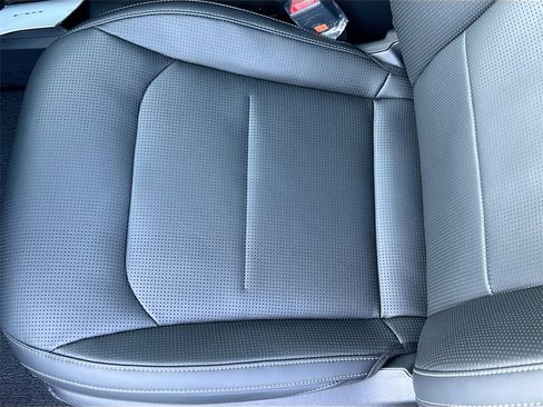 New 2025 Kia EV6 Wind image 13