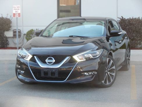 Used 2016 Nissan Maxima SR image 5