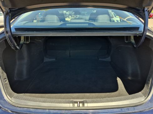 Used 2024 Toyota Corolla LE FWD image 22