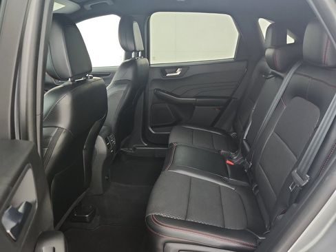 Used 2024 Ford Escape ST-Line w/ Tech Pack #1 AWD/4WD image 33