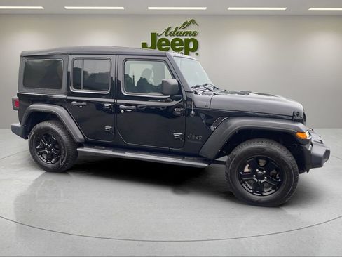 Used 2022 Jeep Wrangler Unlimited Sport AWD/4WD image 14