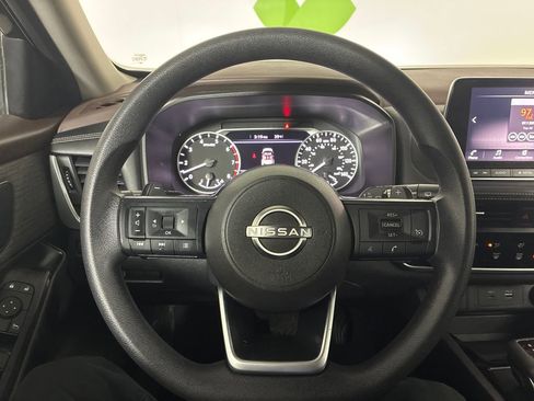 Used 2023 Nissan Rogue S AWD/4WD image 9