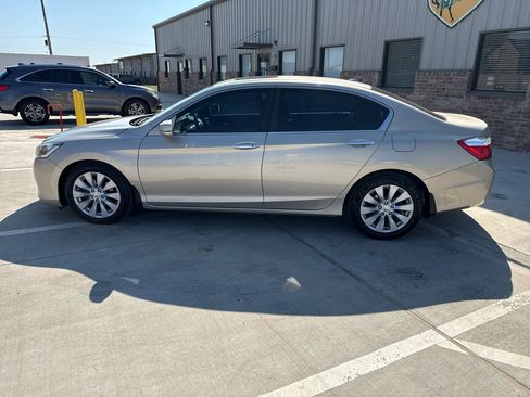 Used 2014 Honda Accord EX-L image 16