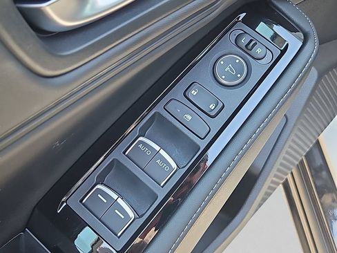 Certified 2025 Honda Accord Touring image 27