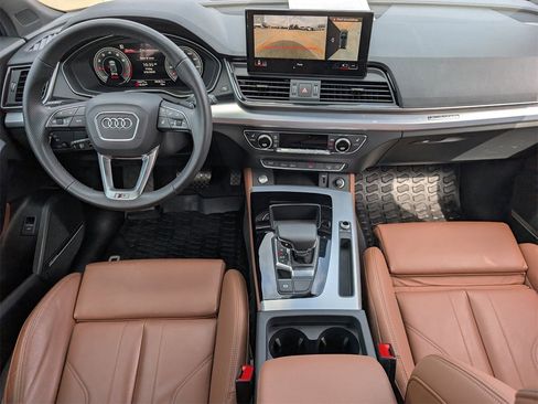 Used 2024 Audi Q5 2.0T Premium Plus w/ Premium Plus Package image 9