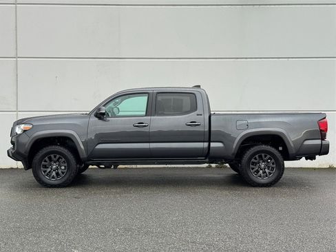 Certified 2023 Toyota Tacoma SR5 image 4