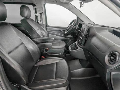 Used 2020 Mercedes-Benz Metris Passenger image 23