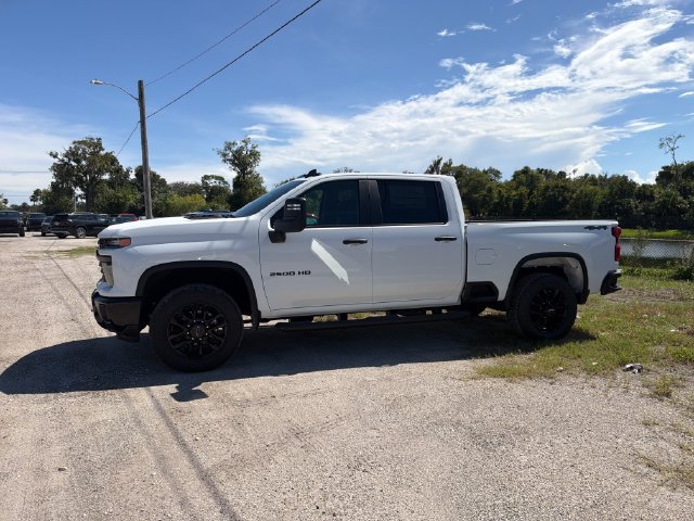 New 2026 Chevrolet Silverado 2500 Custom w/ Custom Convenience Package AWD/4WD image 3