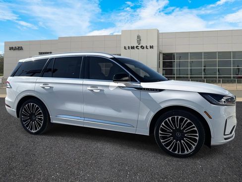 New 2026 Lincoln Aviator Black Label w/ Dynamic Handling Package image 1