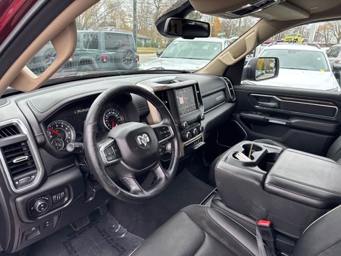 Used 2019 RAM 1500 Laramie image 12