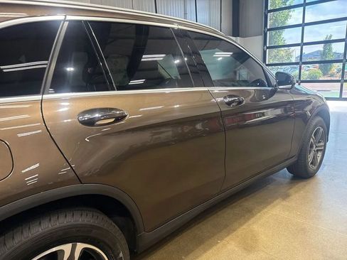 Used 2017 Mercedes-Benz GLC 300 4MATIC image 49
