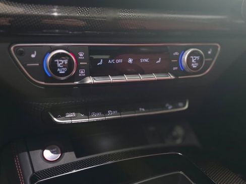 Used 2023 Audi SQ5 Premium Plus w/ Premium Plus Package image 21