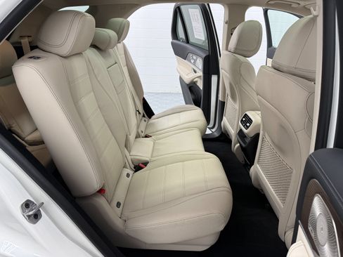 Used 2023 Mercedes-Benz GLE 450 4MATIC image 17
