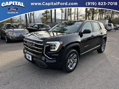 Used 2025 GMC Terrain Elevation image 1