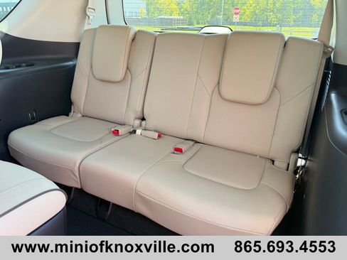 Used 2022 Nissan Armada Platinum w/ Captain's Chairs Package AWD/4WD image 18