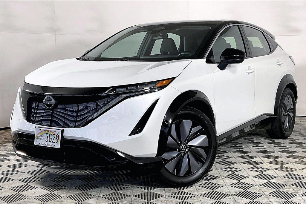 Used 2023 Nissan Ariya FWD image 1
