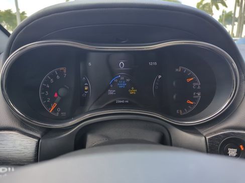 Used 2019 Jeep Grand Cherokee High Altitude RWD image 6