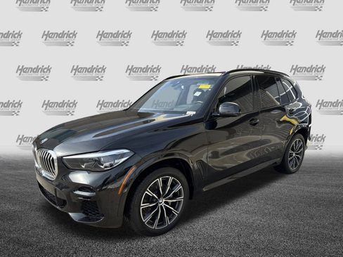 Used 2023 BMW X5 xDrive40i w/ M Sport Package image 5