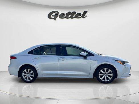Used 2026 Toyota Corolla LE FWD image 4