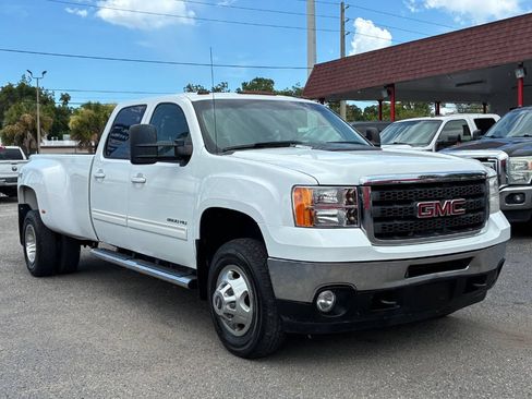 Used 2011 GMC Sierra 3500 SLT AWD/4WD image 7