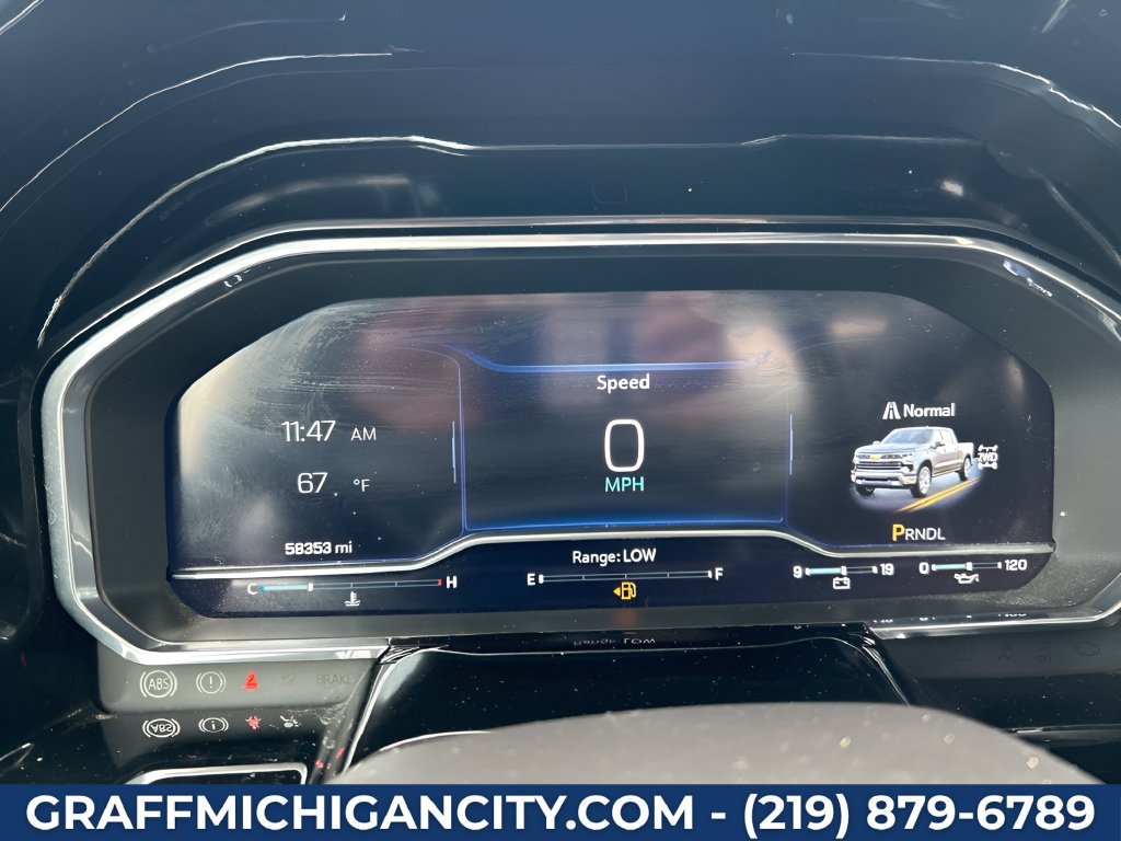 Used 2025 Chevrolet Silverado 1500 LT AWD/4WD image 18