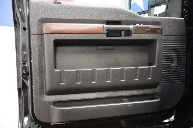Used 2014 Ford F250 Platinum w/ FX4 Off-Road Package AWD/4WD image 30