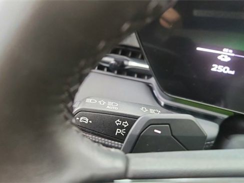 Used 2025 Audi A6 e-tron Prestige w/ Black Warm Weather Package image 42