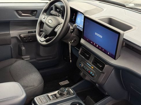 New 2026 Ford Maverick XL image 9