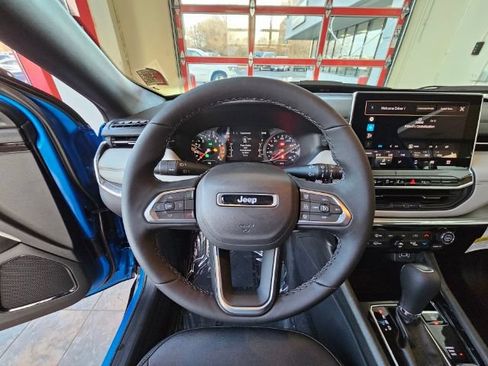 Used 2024 Jeep Compass Limited AWD/4WD image 33