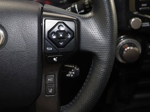 Used 2022 Toyota 4Runner TRD Off-Road Premium image 35