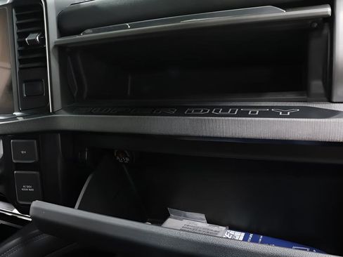 Used 2025 Ford F450 Platinum AWD/4WD image 34