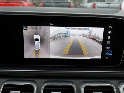 Used 2021 Mercedes-Benz GLS 450 GLS 450 image 11