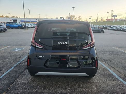 New 2025 Kia Soul LX image 6