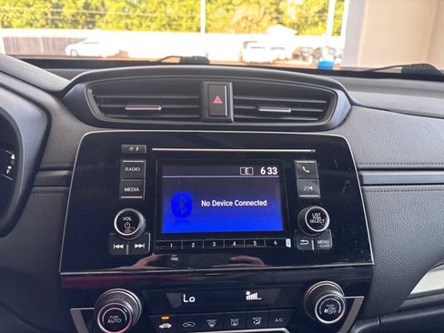 Used 2019 Honda CR-V LX image 12