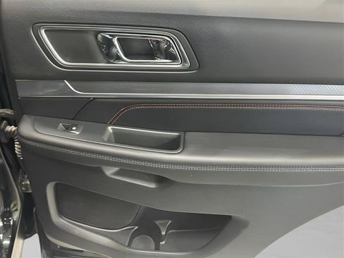 Used 2018 Ford Explorer Sport AWD/4WD image 20