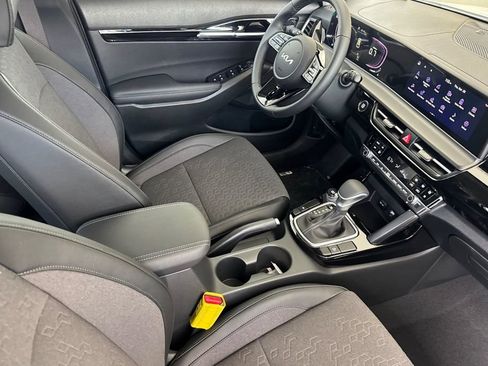 New 2026 Kia Seltos S FWD image 16