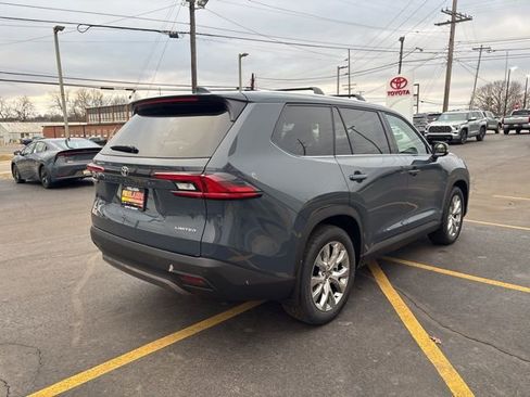New 2026 Toyota Grand Highlander Limited image 5