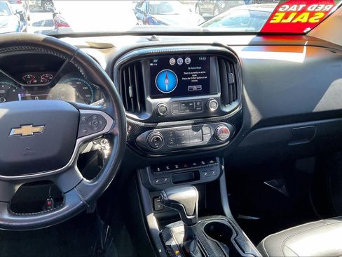 Used 2018 Chevrolet Colorado ZR2 w/ ZR2 Midnight Special Edition image 7