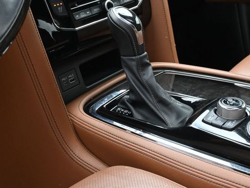 Used 2021 INFINITI QX80 Sensory w/ All-Season Package RWD image 15