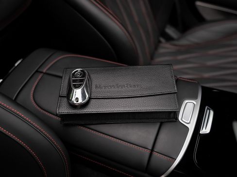 Used 2024 Mercedes-Benz S 63 AMG S image 89