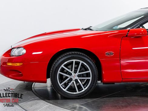 Used 2002 Chevrolet Camaro Z28 w/ SS Performance/Appearance Pkg image 38