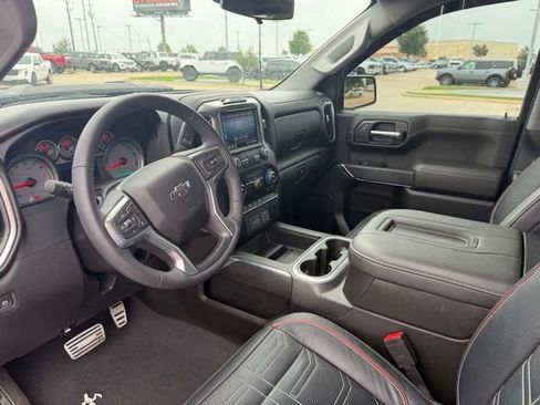 Used 2022 Chevrolet Silverado 1500 RST AWD/4WD image 11