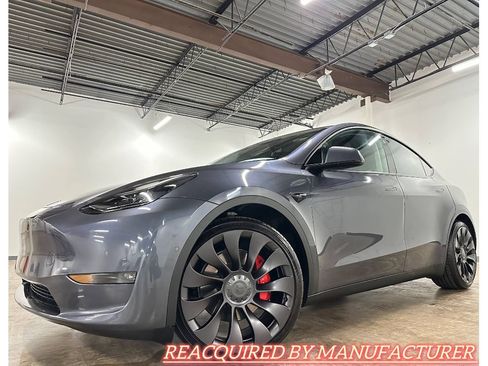 Used 2022 Tesla Model Y Performance AWD/4WD image 1