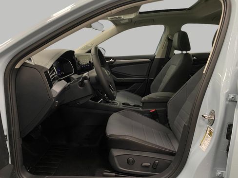 New 2025 Volkswagen Jetta SE image 26