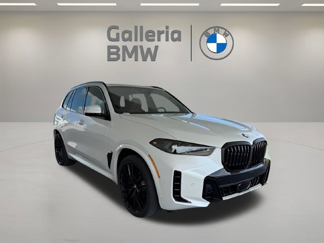 Certified 2026 BMW X5 sDrive40i w/ M Sport Package RWD image 4