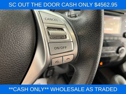 Used 2015 Nissan Rogue S FWD image 18