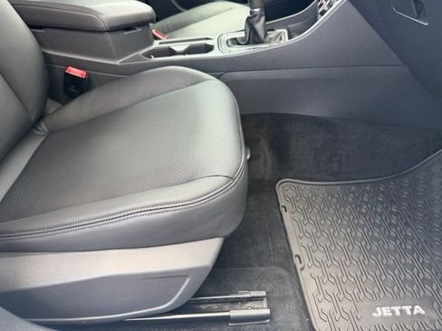 Used 2019 Volkswagen Jetta S FWD image 13