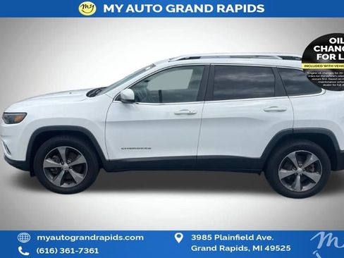 Used 2019 Jeep Cherokee Limited AWD/4WD image 4
