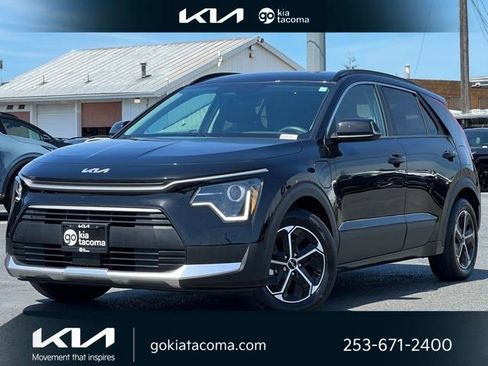 Certified 2025 Kia Niro EX FWD image 1