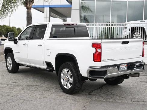 Used 2021 Chevrolet Silverado 2500 LTZ w/ LTZ Premium Package AWD/4WD image 7